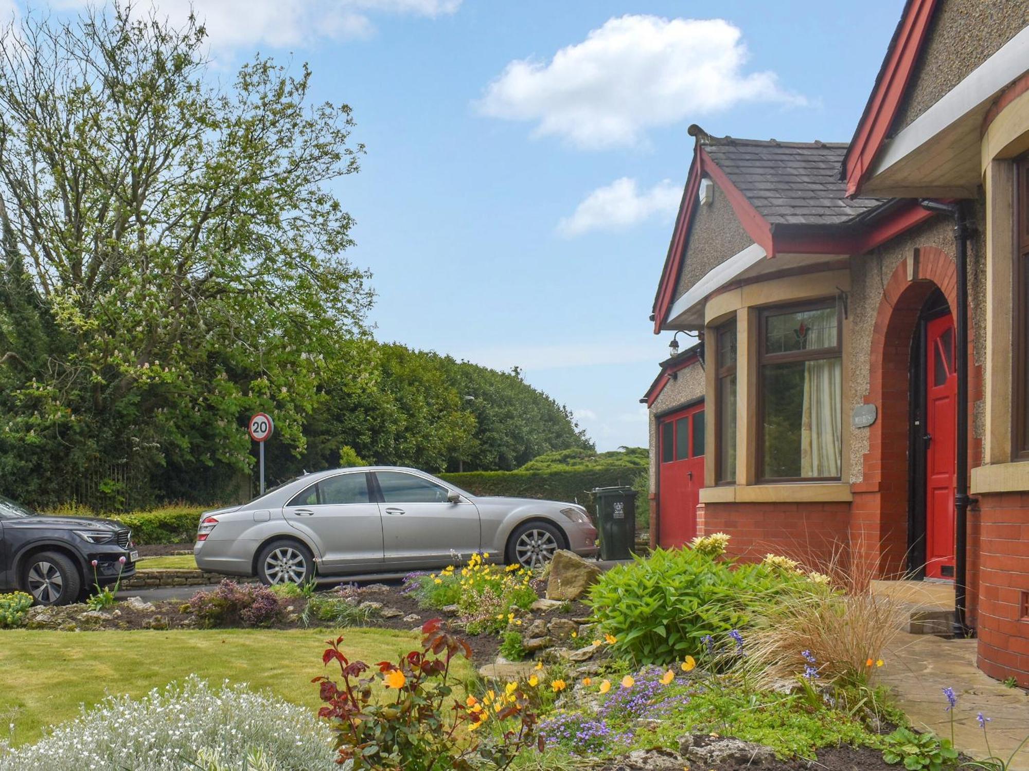 Melrose Villa Clitheroe Exterior photo